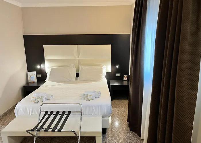Eh Suites Rome Airport Euro House Hotels