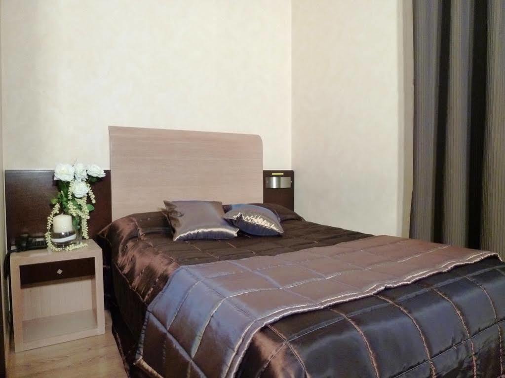 Eh Rome Airport Euro House 3*